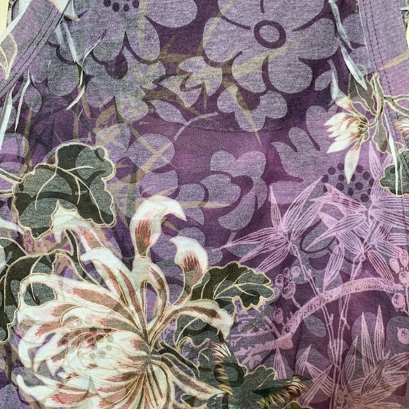 Sleeveless Tank. - Picture 6 of 8